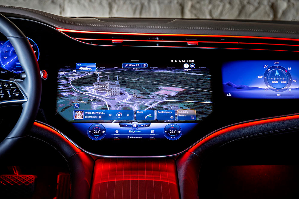 Mercedes-Benz - EQS Infotainment with MBUX